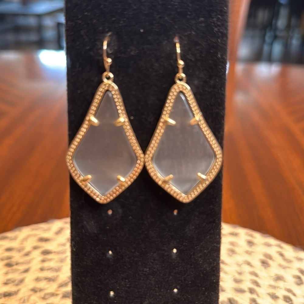 RARE Kendra Scott Grey Cats Eyes Slate Gold tone Alexandra Earrings